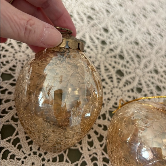 2 Kugel style crackled glass amber /gold glass ornaments. Heavy. Preloved 3.5” - Picture 5 of 11